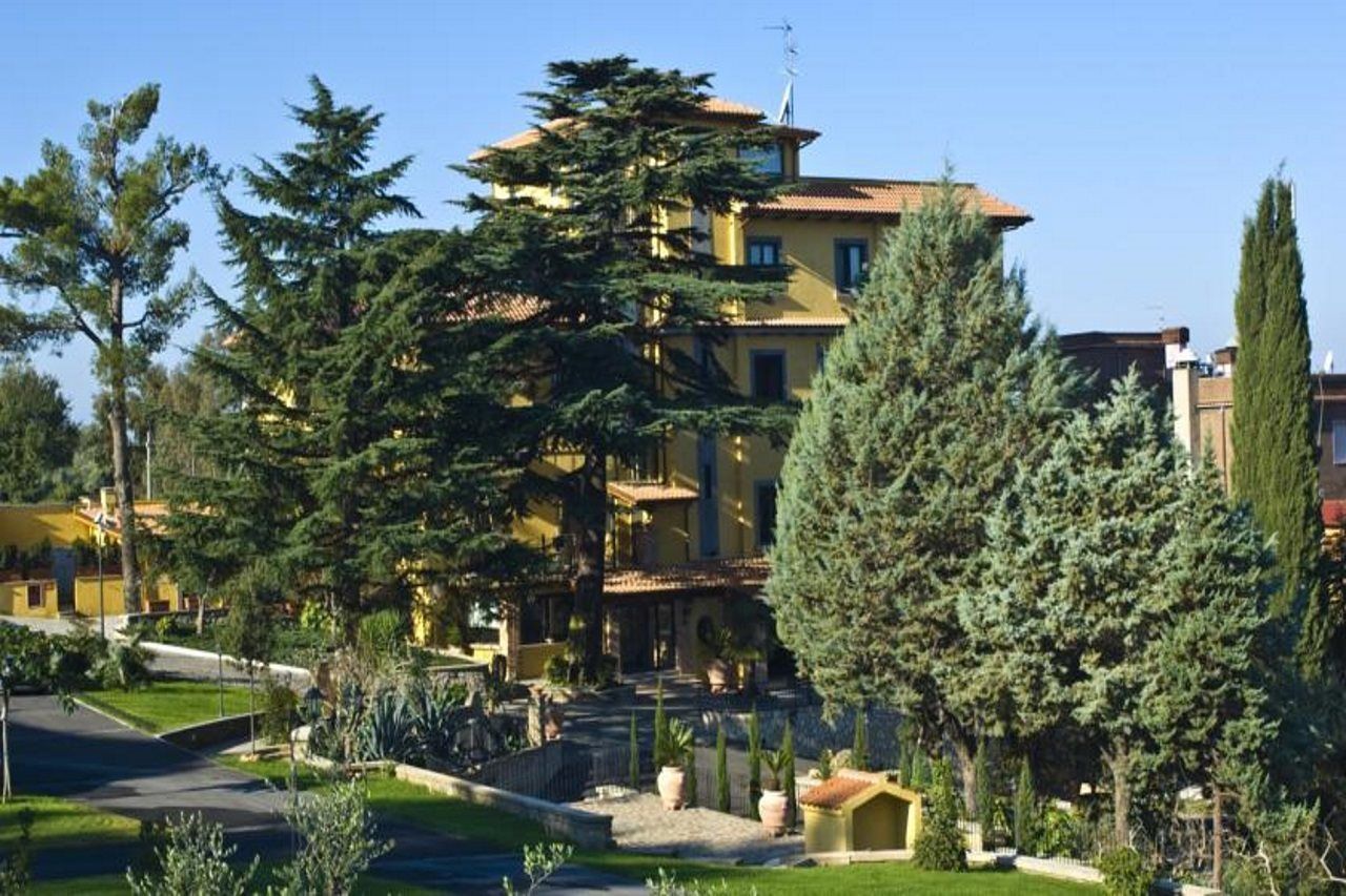 Green Hotel Poggio Regillo Frascati Buitenkant foto